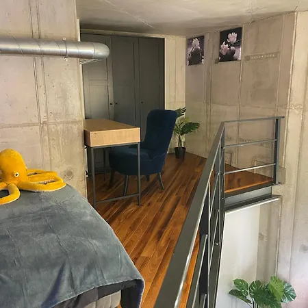 Modern Loft In The Middle Of The City, Parking Space, Tv Game Apartament *