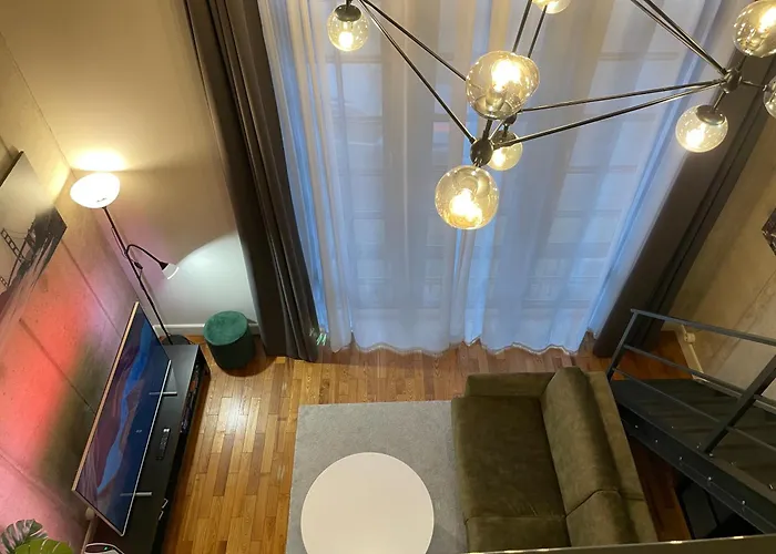 Modern Loft In The Middle Of The City, Parking Space, Tv Game *