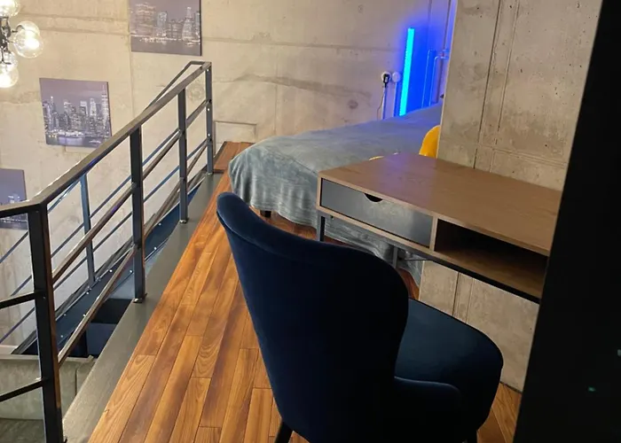 Modern Loft In The Middle Of The City, Parking Space, Tv Game *